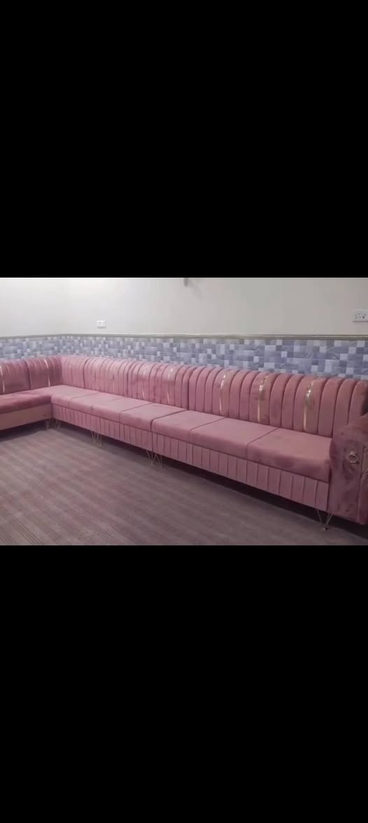 طخم للبيع  حرف L نظافه 100% السعر 300 وبي مجال الإتصال والاستفسار ***********//***********
