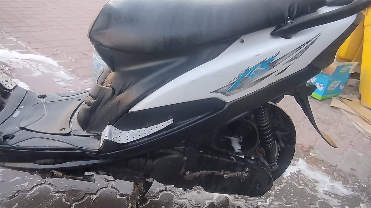 سلام عليكم ماكس عدله كامله ما ناقصها شي سعر 650وبيها مجال قليل العنوان ابو الخصيب للتواصل ***********
