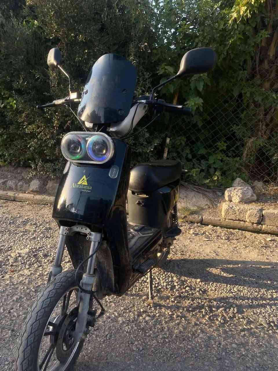 ماطور شحن للبيع بطاريات شرط على الفحص 
المكان حي سومر 
الرقم *********** بي وتساب 
السعر 200......
