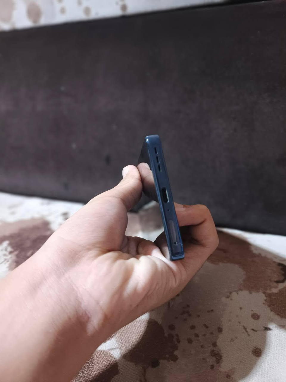 انفنيكس جيتي 20برو موبايل نضيف فرد مره بي طخه صغيره بل ضهر مامئاثره على اي شي ذاكره256الرام24بوبجي120فريم حقيقي السماعه الداخليه بيها خلل يعني اذا تفتح مكرفون يشتغل الخارجيه السعر280اوبي مجال التواصل خاص اوعل رقم ***********
***********
مكاني موصل
