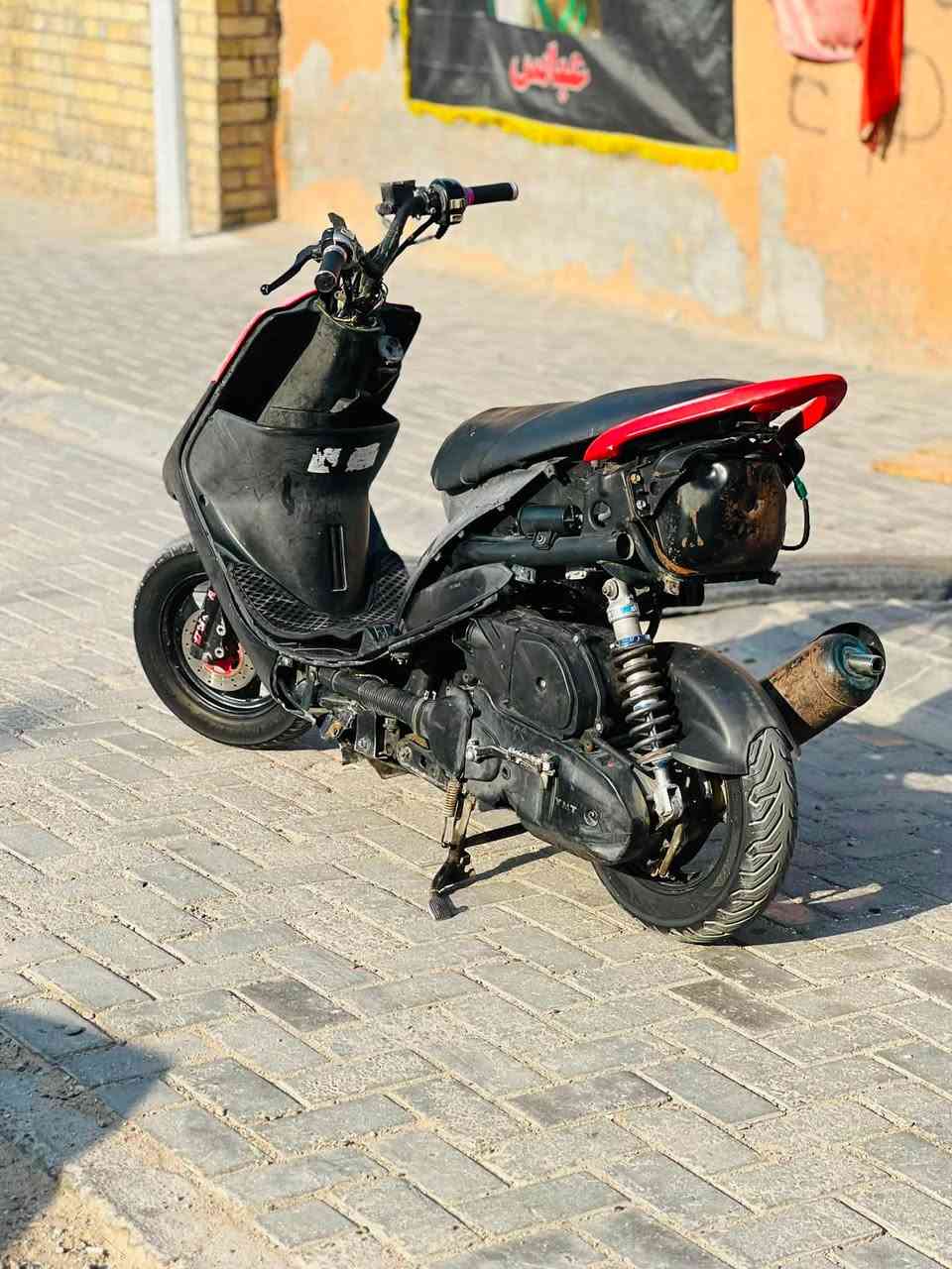 السلام عليكم دراجه ماكس اللبيعدراجه كله بلاديه السعر350وبيه مجال بصسط وتشتغل سلف وهندر مكان بغداد مدينه***********
