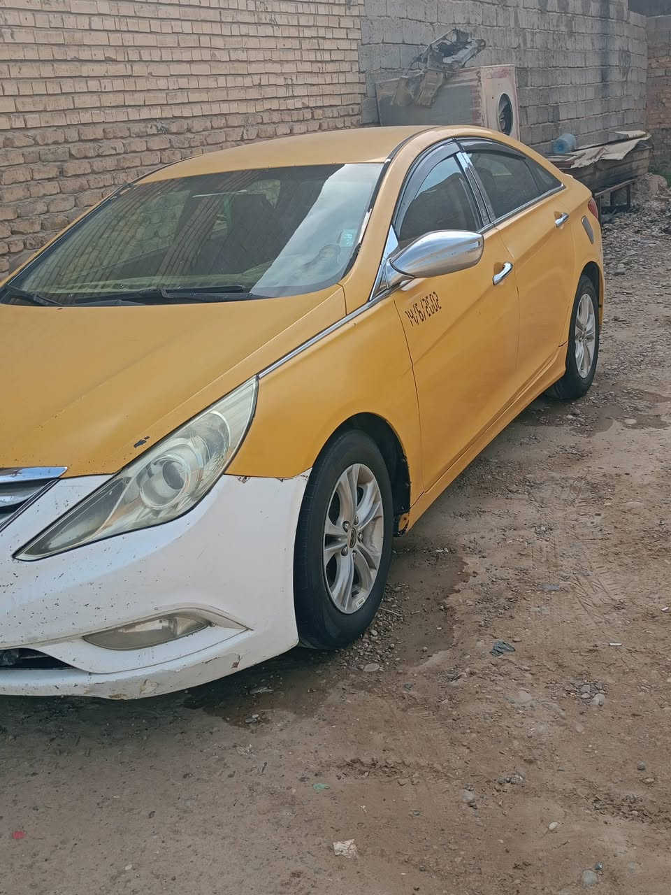 يا الله السلام عليكم للبيع او مراوس سوناتا أمريكي مضلع موديل 11خطه كاضميه بلد سنويه باسمي تحويل مباشر رقم واسط سعره 80 وبيه مجال  عليه غرامات تنزل من سعره للاستفسار خاص او اتصل وتدلل ***********
