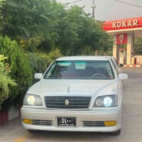 تويوتا كراون • ٢٠٠٣ • نجف