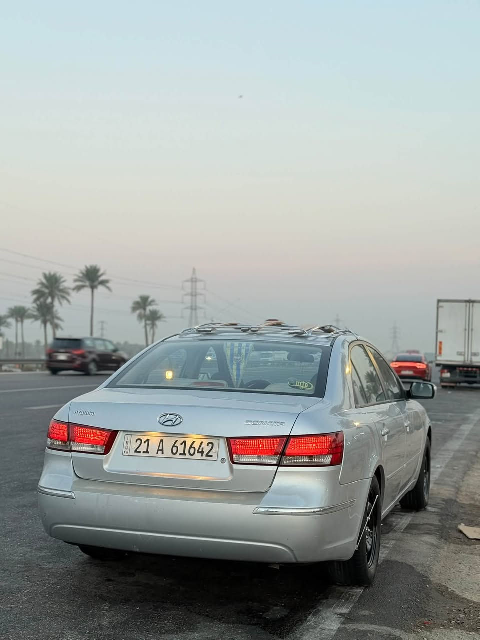 السلام عليكم
سوناتا 2010 خليجي 

محرك 2400 ب اسمي بيها بارد باب الصدر طابك عليها باب البيت 

والباقي كفاله كير ميكنه حداديه تخم وياله كله جديد 

رقم سليمانيه ب اسمي سنويه جديده 

مكاني حله 

 ناحيه النيل

مكلف ب نشر غير متواجد ع النت ***********
