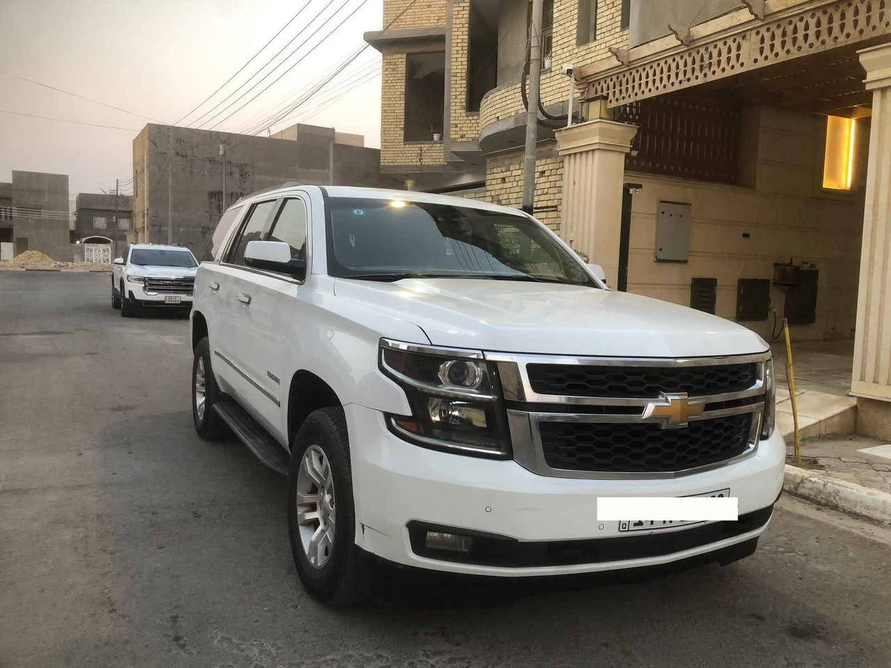 تاهو ٢٠١٥ رقم بصرة فئة LT ( فتحة سقف كشنات كهرباء باب صندوق كهرباء وباقي المواصفات المعروفة) مكفولة من الصبغ والتبديل ماعدا مكانات بارد بسيطة ، ماشية ١٦١ كيلو السعر ٣٠٠٠٠ $ الاتصال على *********** البصرة, العراق
