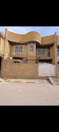 بيت للبيع بحي اور/2 مساحته 125متر واجهه 10 والنزال12 ونص على شارع عرضه...