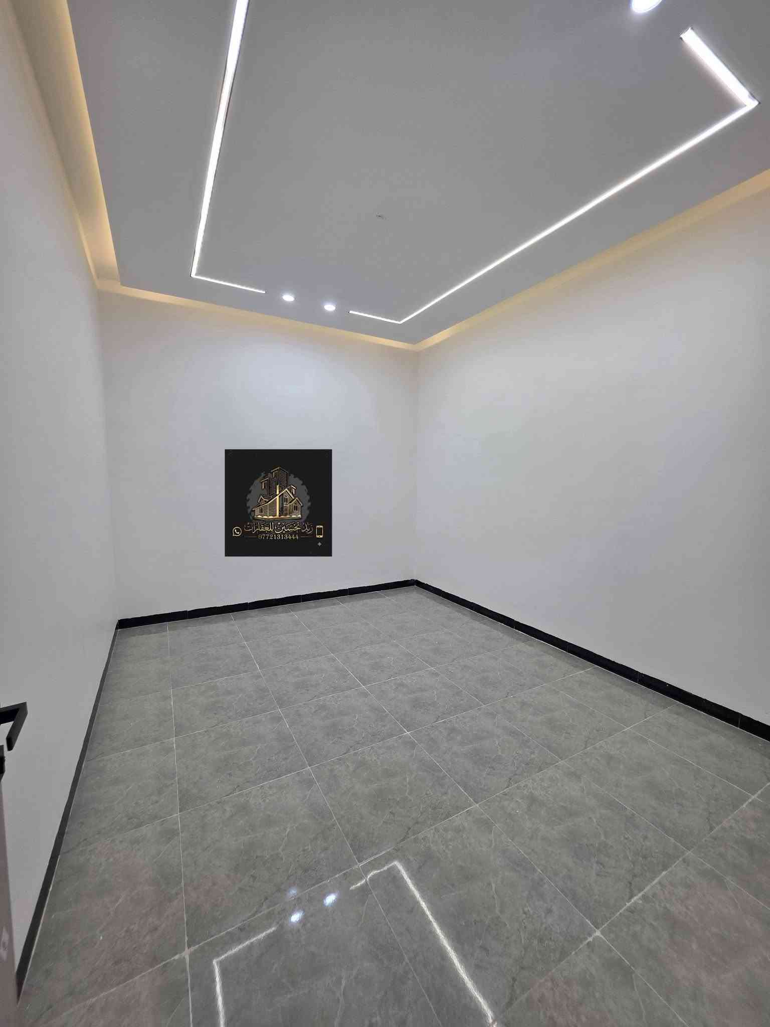 🏠 دار للبيع – تكريت | الديوم | منطقة التصنيع ركن
🔹خلف علوة الاسماك شارع 15 م🛣️  وبصف حديقة 
 🔹قريب من شارع 60 العام الرئيسي 🛣️ 
📐 المساحة: 165 متر ( ركن )
📏 الوجه: 7.5 م📏 النزال: 22 م📐
✨ مواصفات الدار:
🔹واجهة الدار حجر حلان 
🔹الدار سحب مودرن وجبسن بورد ونقشات مغربي
🔹  غرف نوم 4  
🔹صالة استقبال 🔹صالات عائلية ( وسطية ) عدد 2
🔹مطبخ 🔹كراج للسيارة 🔹سطح شتايكر
🔹 صحيات داخلية وخارجية عدد 3 
🔹ابواب خارجية قاصة درجة اولى🔹ابواب داخلية تركي 
🔹 شبابيك الدار الالمنيوم مانع للغبار
🔹نظام كامرات ونظام انترنيت(واي فاي)
🔹سستم (غاز دفن) 🔹سستم (جزامة)
🔥 سعر البيع: 135 مليون وقابل للتفاوض
📞 للاستفسار الاتصال ***********
