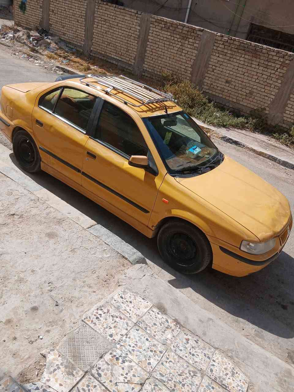 سلام عليكم سيارة سمند موديل 2010 باسمي رقم دولي بغداد مصفرة هيئة وغرامات بيهه نقص مكنيه بيه تباخبر سعر 25ورقه وبيه مجال تصال ع رقم. /***********/مكان سياره بغداد
