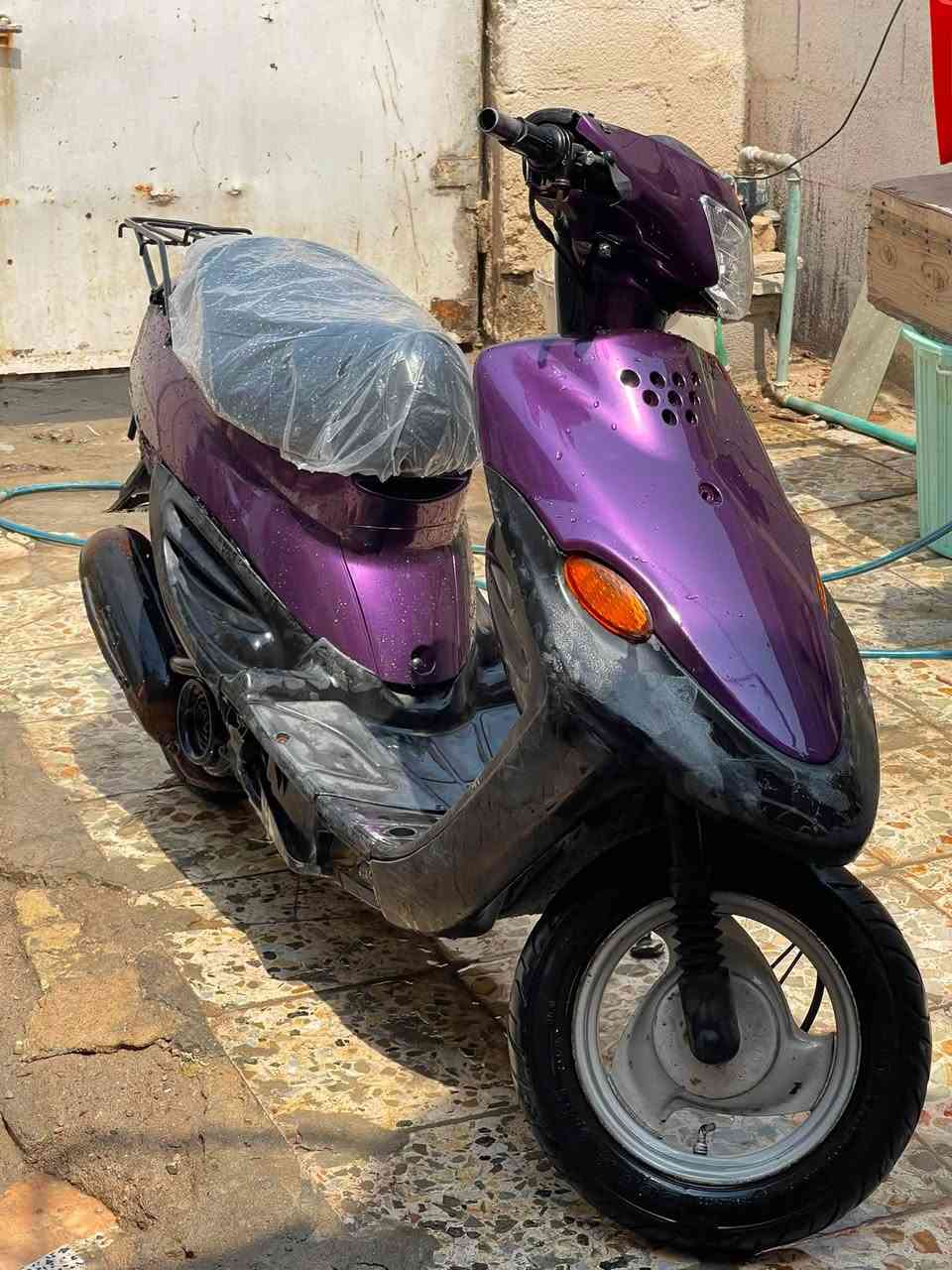 دراجه للبيع نضيفه مكان ميسان سعرها 250شراي يتصل ***********
