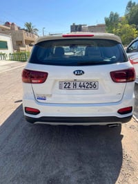 سورنتو موديل 19 خليجي رقم أربيل سياره ماشيه 90 الف حقيقي بصمه ترحيب صن...