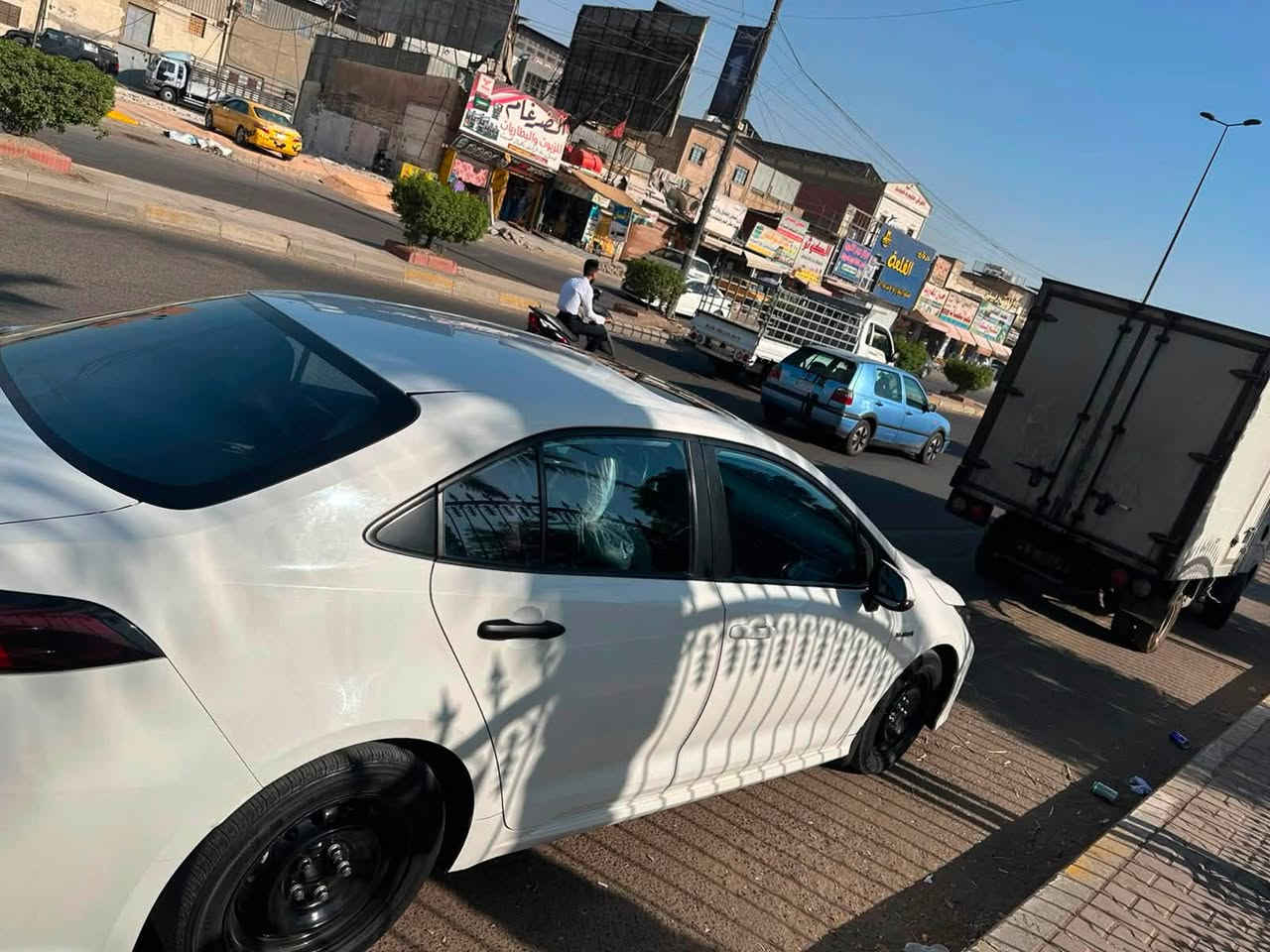 السلام عليكم
كورلا موديل 2024 هايبرد شكل الخليجي 
بيها دعامية مبدله فقط وبيها تقريباً 3 كارتات تكحيل شخوط وتكحلت ماشية 54 فول موصفات داخل احمر 
رقم بغداد باسمي السعر 134
*********** 
مكان الاعظمية
