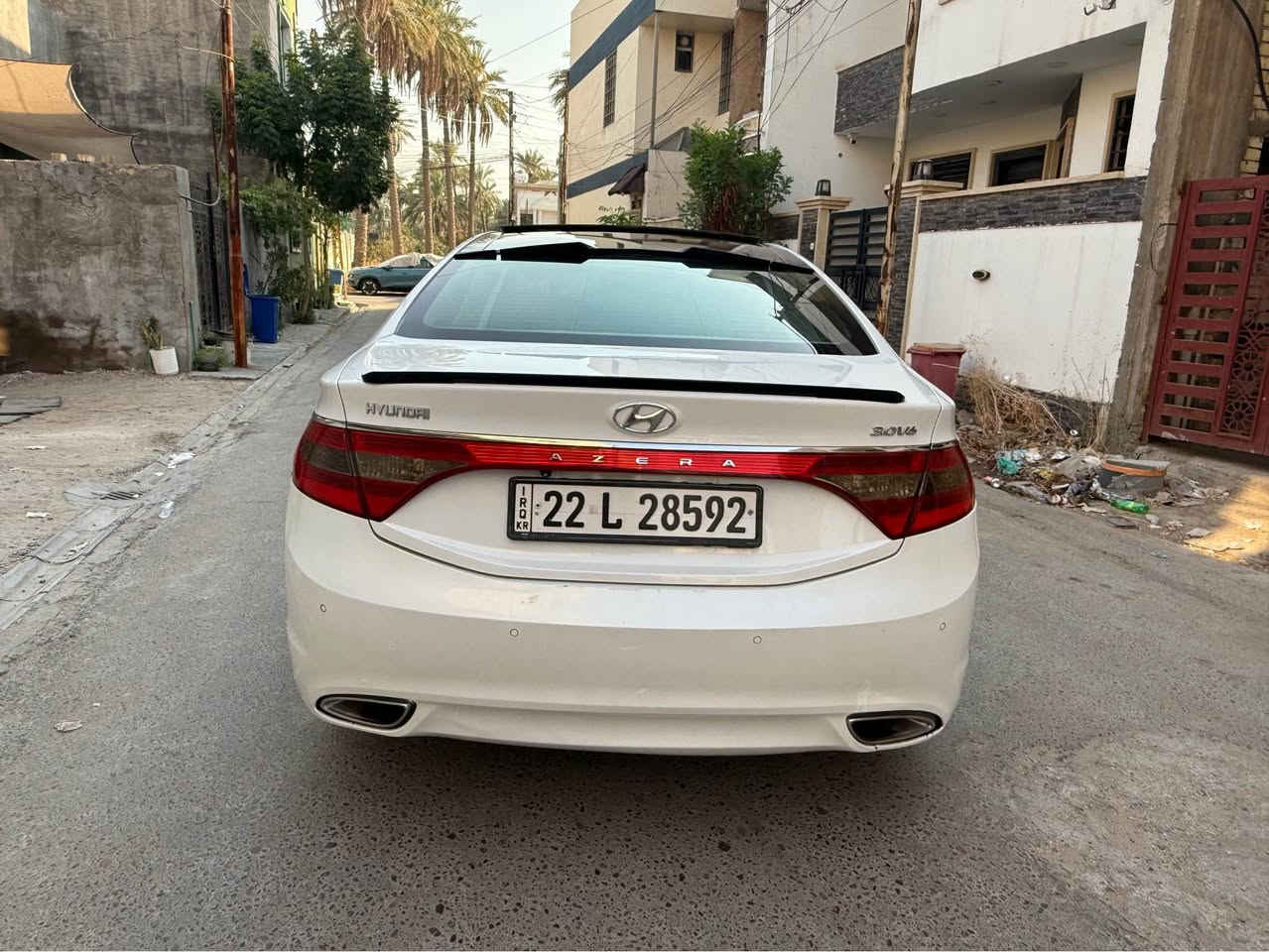 السلام عليكم ازير ٢٠١٣ شكل ٢٠١٤ خليجه كفاله من صبغ فقط بارد فول مواصفات Vlp محرك وكير بشرط مواصفات 
⚪️بنراما 
⚪️ بصمه تشغيل 
⚪️ محرك 3300 
⚪️حساسات امامي خلفي 
⚪️ شاشه وكامره 
⚪️ كشنات كهرباء 
⚪️ جلد 
وبعد بيهه هواي مواصفات السعر ١١٨ وبيه مجال حك جيتك *********** مكان السياره بغداد صليخ بغداد, العراق
