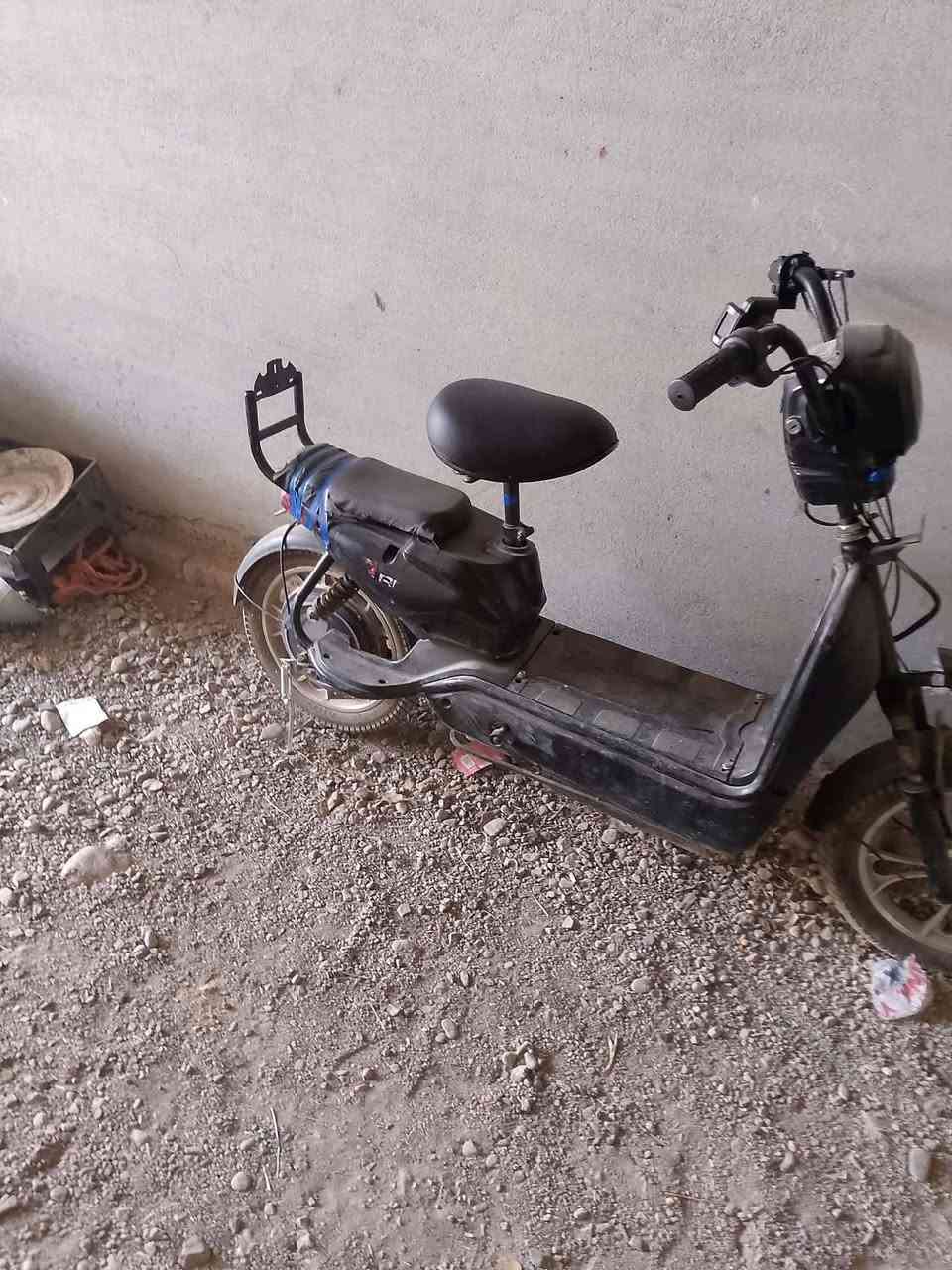 بۆ فرۆشتن شوێن چوارقوڕنە 170 هەزار ومەجال ***********
