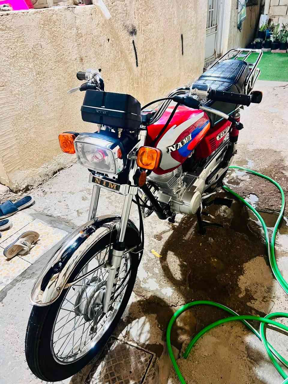 26دراجه مكفوله توني ماخذها بس مااحب ل4كير كظيت بيها شغلي واريد ابيعها سعر725
***********مكاني كوت حي الحكيم
