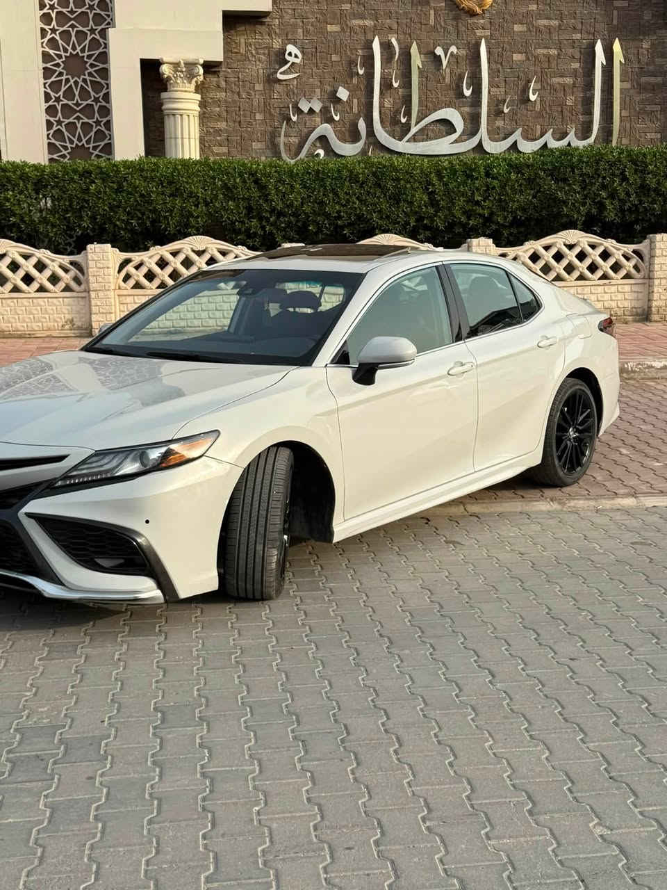 للبيع كامري xse هايبرد ٢٤
***********
