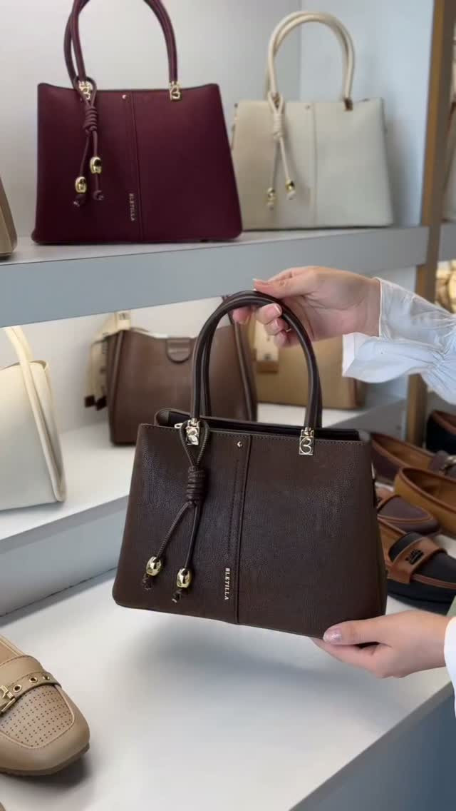 ح‏‎🔱لارا🔱

نعمل ....نتألق ....نبدع ....لكي تختاري 
جديد حقيبة كوالتي عالي
🎀🎀🎀🎀🎀🎀🎀🎀🎀
خطوات الحجز 🗣💸💴
📲أرســــــــال اللون+القياس 
📱🕹أرســــــــال رقم الهاتف والعنوان
🎀🎀🎀🎀🎀🎀🎀🎀🎀

تتوفر خدمة توصيل 🚕🚖داخل محافضه ميسان وجميع محافظات الوطن الحبيب 🚦🚚
رقم الهاتف☎️ (فايبر او واتساب) ***********
بنات لاتنسون الاعجاب بالصفحه لايك +كومنت @ العماره ميسان
