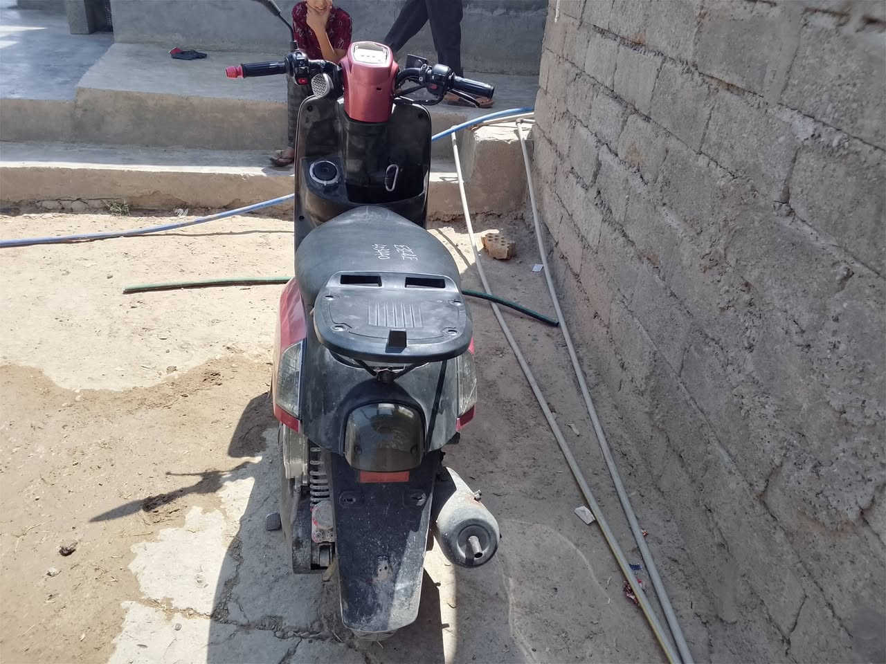 سلام عليكم ماطور ماكس بوليسي نوزل مو كابريته ماطور كلش حلوة ونضيفه مستعجل علبيعتها 570 رقم الهاتف ***********
