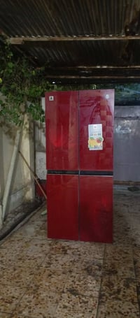 ثلاجه البيع اخت جديده جديده حي الجهاد 07713454425