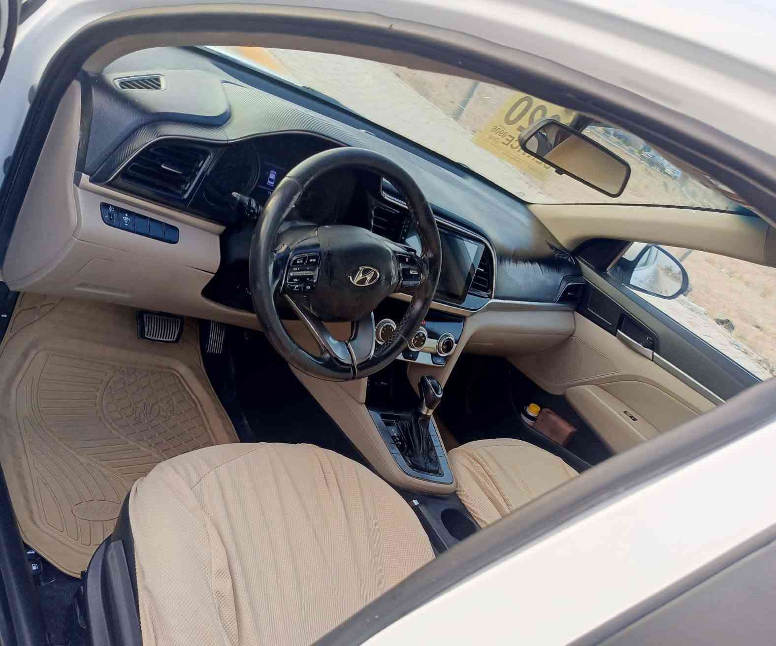 السعر 89 الستفسار *********** النتر مديل 2020 خليجي فول مواصفات بصمه فتحه شاشه كامره شاير بل مري تحكم ستيرن تبريد قطعتين ثلج مكينه وكير مكفولات مصبوغه عام رقمي نگليزي تحويل مباشر مكان سياره كربلاء
