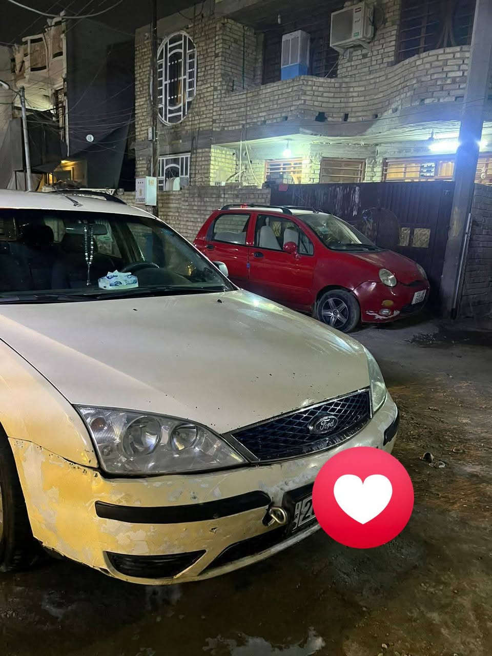 Ford Mondio 2007
فورد مونديو 2007 للبيع 
كير ومكينه بلاد 
كهربائيات شغاله 
سياره نظيفه 
دواخلها مرافقه بالصور 
السياره بأسمي
رقم ديالى تحويل ثاني يوم 
مكاني بغداد الكراده 
للأستفسار :- ***********
