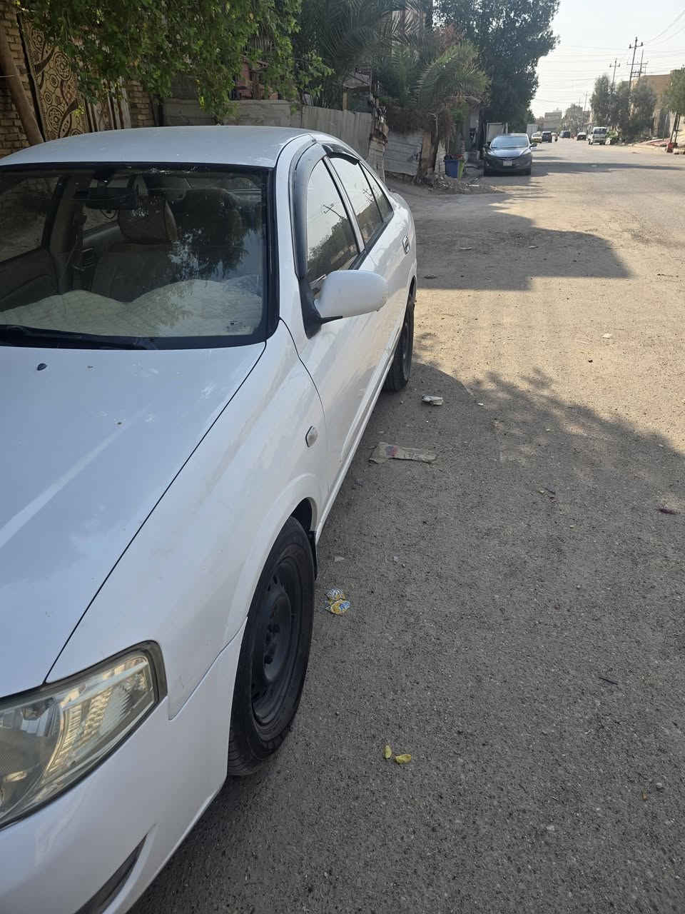 سلام عليكم نيسان سني ٢٠١٢ باسمي جاهزه من كل شي تبريد مكينه كير حداديه مكفوله من ضربه وتبديل بيها بارد صبق باب بدون ضرر سعر ٩٠ مكاني ناصريه  ***********
