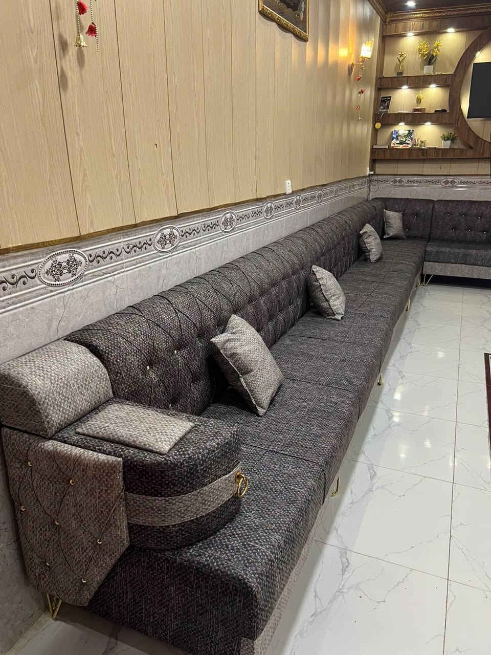 ديوان • ٢٠ مقعد • قماشة تركي