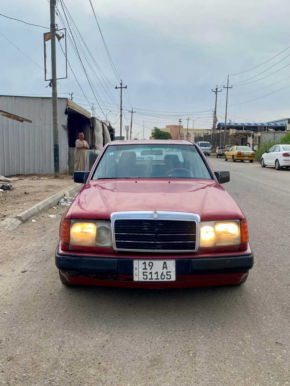مرسيدس دب • ١٩٨٨ • رقم كربلاء