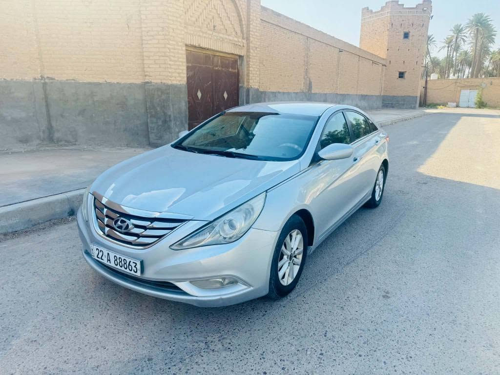 سوناتا ٢٠١٣ أمريكي مكينه 2400 رقم أربيل معروضه بلاش ٨٨ وبيه مجال .
السياره رقم جديد وسنويه جديد لغايه ال ٢٠٣٠ ...
السياره بيه ٣ قطع صبغ بدون دواخل وسوناره موجود 
السياره جاهزه من مكينه لاتنقيص ولاتبخير شرط فحص 
السياره جاهزه من حداديه كارتون تبريد ثلج بشرط..
السياره موصفات تحكم استيرن دوشمه جديد غرفه جمال كهربايات كله شغال شاشه اندروايد كامره دواره 
السياره جسمه الخارجي مابيه حلوه وكاعده .....
تأخذه ماتذب عليه الف ترايك وين ماتريد......
تريد تحويل اني بخدمتك ....
تريد وكاله عامه بخدمتك ....
السعر ٨٨ وبيه مجال للطيبين مكان السياره بابل اتصال 
*********** حلة, بابل
