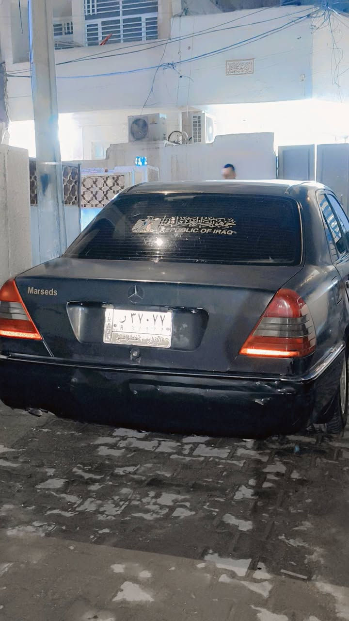 السلام عليكم للبيع او مراوس بيبي شبح  97 محور بطه 2500 
السياره جاهزه نقصها بس كاردن تعبان السياره بلاديه بدون قطره صبغ بس بيها شويه جراد السعر 45 وبيه مجال بصيط للشراي وترهم مراوس حسب القناعه رقم ***********
