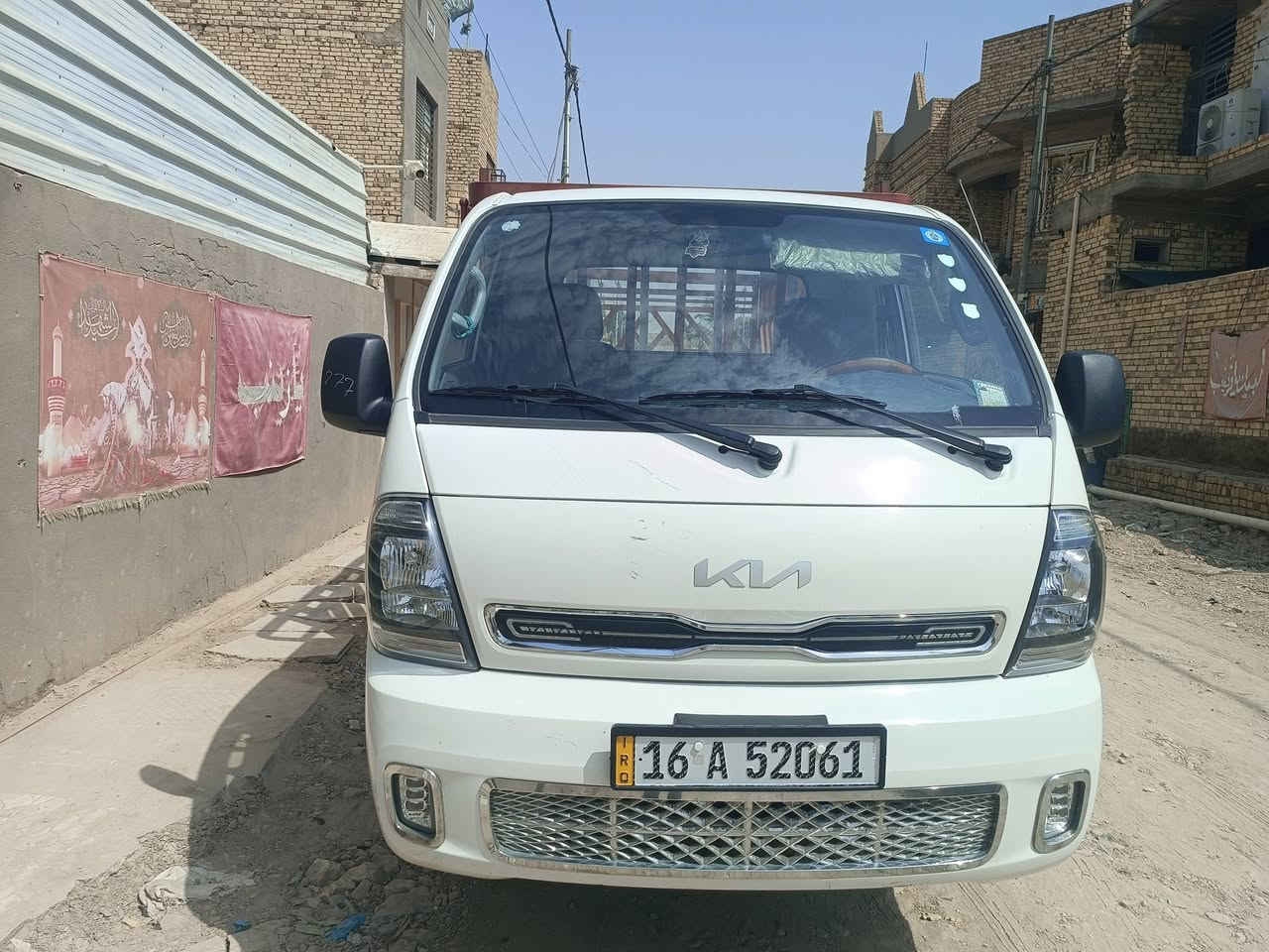 كيا حمل موديل 25 
سياره جاهزه محجر وتحويره 
سعر 210 
***********

