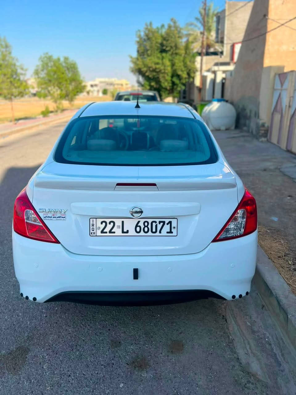 للبيع سيارة نيسان سني موديل 2022
 ماشية 65 سونر موجود بلصور 
مكاني خانقين 
سعر 110 وبي مجال
***********
