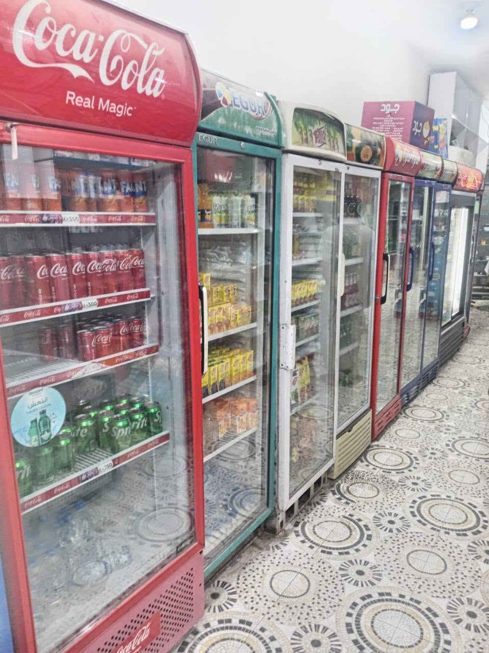 أسواق للبيع في كربلاء شارع البارون عمود 99اسواق هير من الله شتريته قبل شهرين وماعرف للشغله ودخله خير من الله بس ماعندي احد وياي ومجاي اسيطر عليهه الله شاهد خير من الله شغله واني مافارغلهه أسواق متكامله سعر 15وبيه مجال قليل.. ***********
