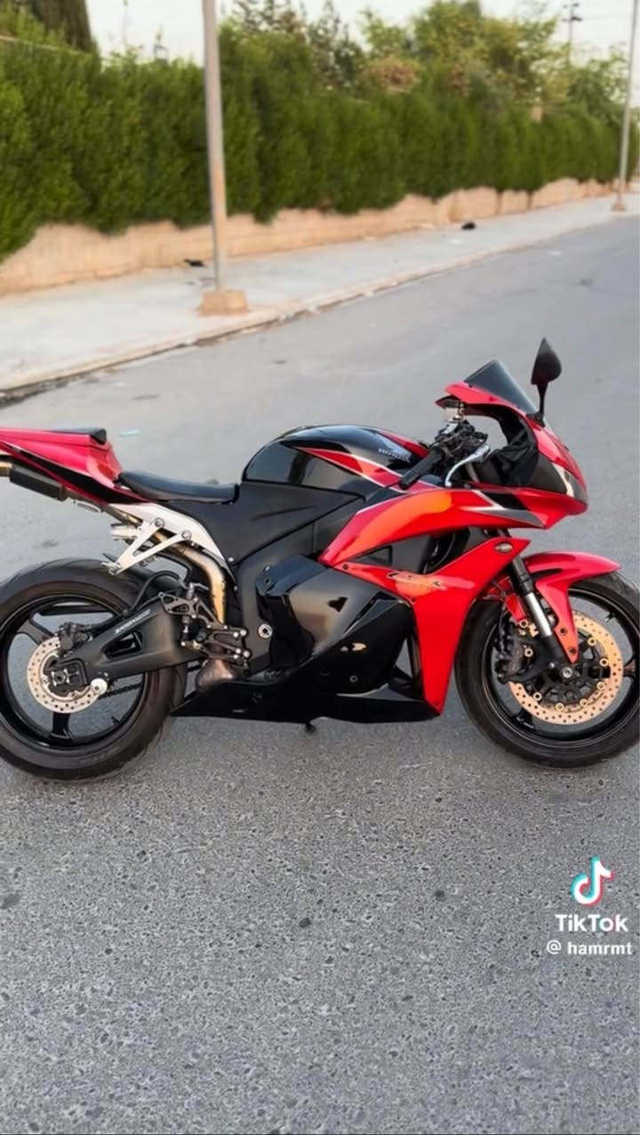 مؤديل ٢٠٠٧ هه مو شتيكى به شه رت مه كينه كپس گيرو كاره بايى به شه رت موشترى تيل بكه *********** أربيل, العراق
