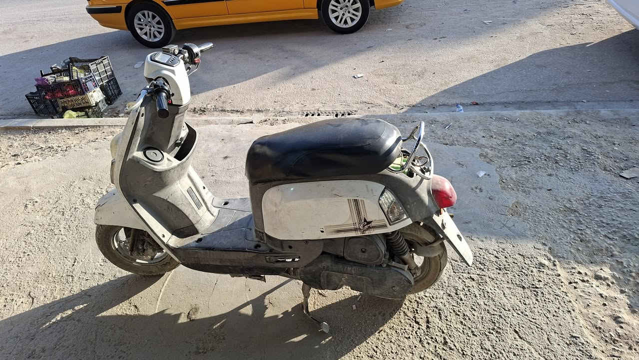 اسلام عليكم دراجه بوليسي السعر 550 اوبيه مجال بصيط للبيع نفس الي بصوره مكاني كربلاء الجار رقم الهاتف (***********)
