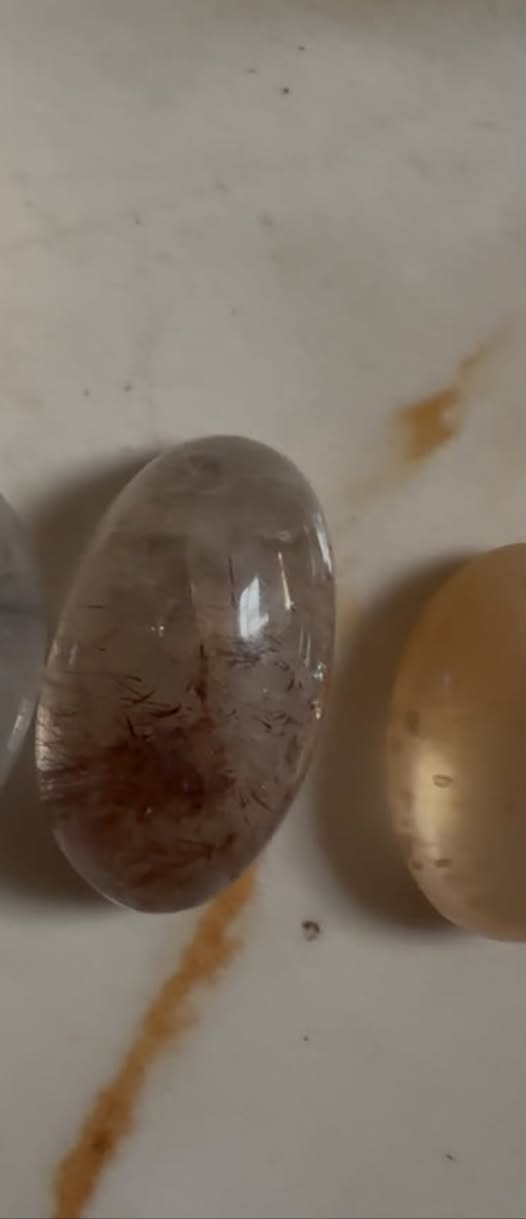 سلام عليكم درة النجف ذمه لكيتها وجرختها شعر احمر نفطيه صافيه احلا بهواي من الصوره حجمها جبير للبيع مكاني نجف كيم بل يرضه. الله الدره من النوادر 

رقمي ‭***********
