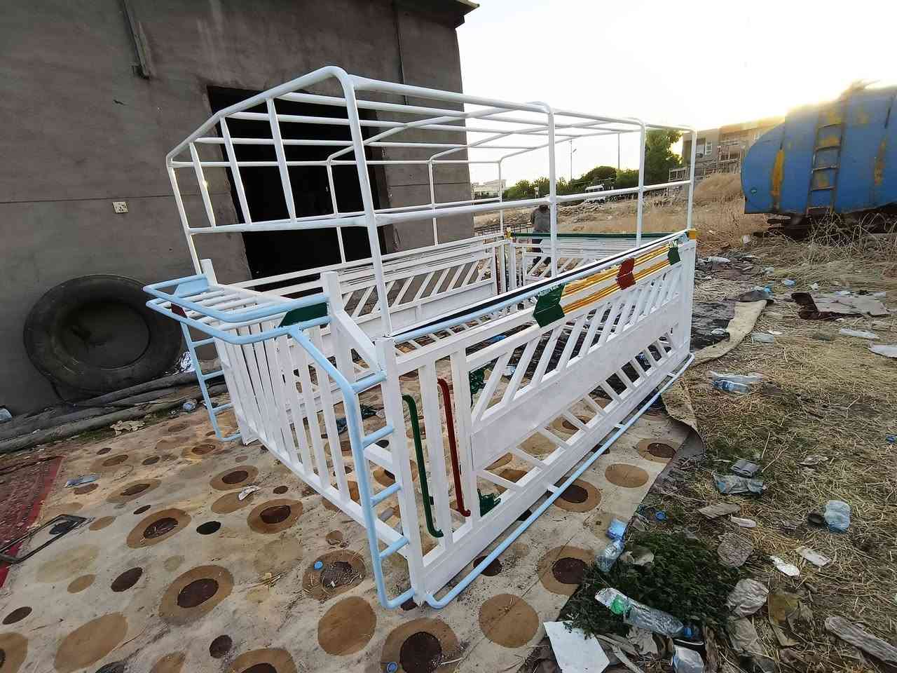 جەمجەی ٢٧٠٠ لە بۆ ٣٠٠٠ دەبی واتا سێ هەزاری جەلال حەداد کەبر کامل *********** شوێن هەولیر
