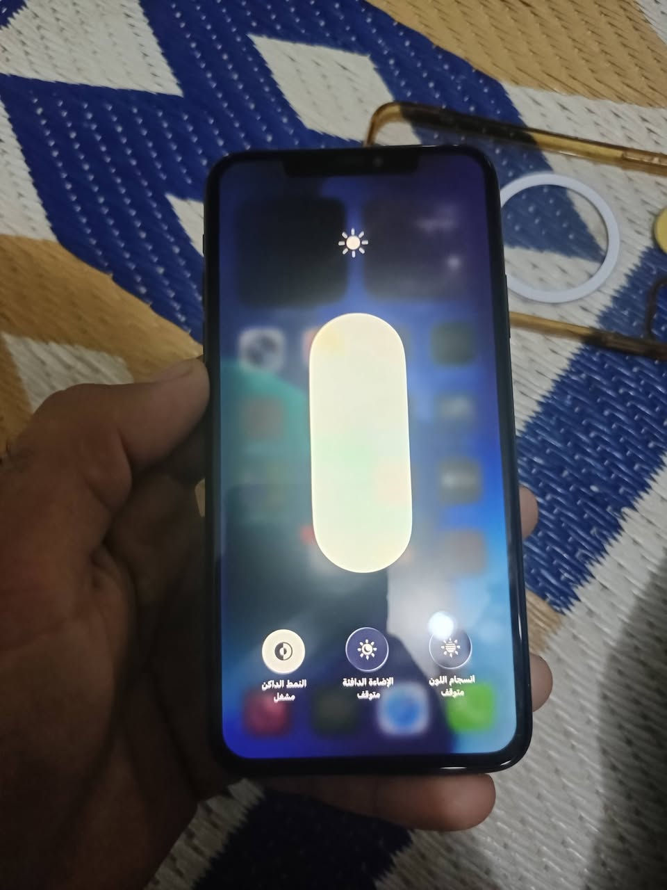 آيفون ١١ برو ماكس • ٢٥٦ • فيس ايدي معطل