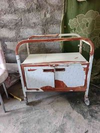 ديلاب • أثاث
