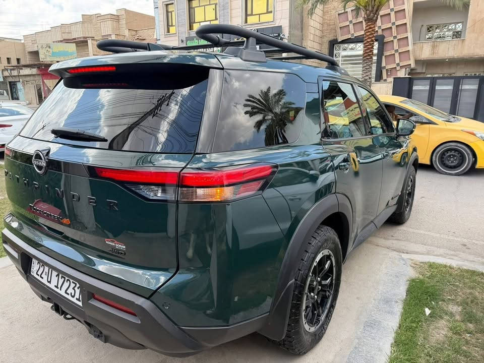 روك كريك ماشيه 32 الف
رقم اربيل  جاملغ وبنيد  بدون دواخل بغداد العامريه ***********

نص مكتوب في الصور:
- CAMON 40 Pro 5G 23mm f/1.8 1/600s ISO1380