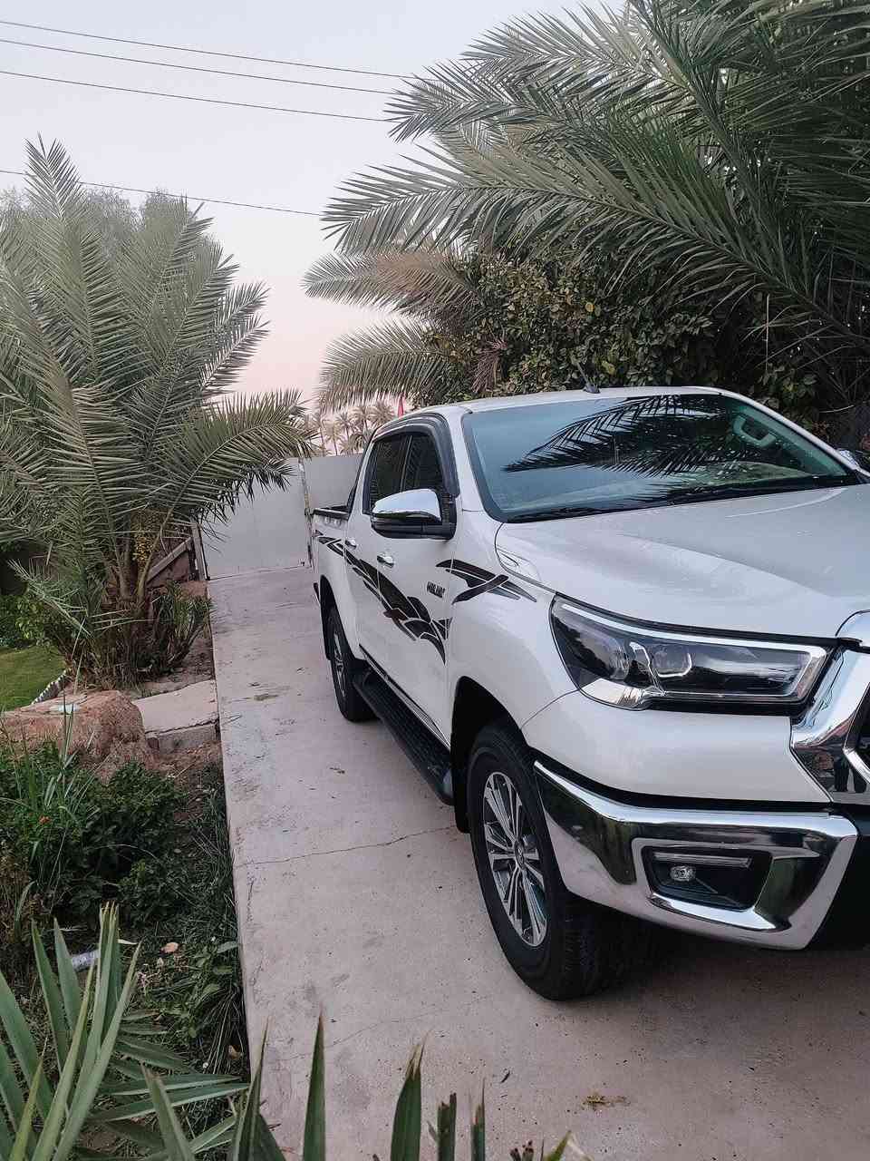 سلام عليكم تيوتا هايلوكس سعودي للبيع 
موديل 2022
مواصفات: 
اوتو
تبريد قطعتين
كشنات تبريد
حساسات خلفيه
كامره
شاشه اندوريد كار بلي: ابل كار بلي
سياره كلشي موضح امامك 
سوناره كبال عينك 
سياره كفاله عامه 
اي سونار تريد اروح وياك
سياره تايرات تخم جديد
بوليش جديد
دوشمه جديده
مكان سياره بابل ابي غرق عمود 289 
لي مو شراي لا يتصل 
رقم صاحب سياره
***********
***********
