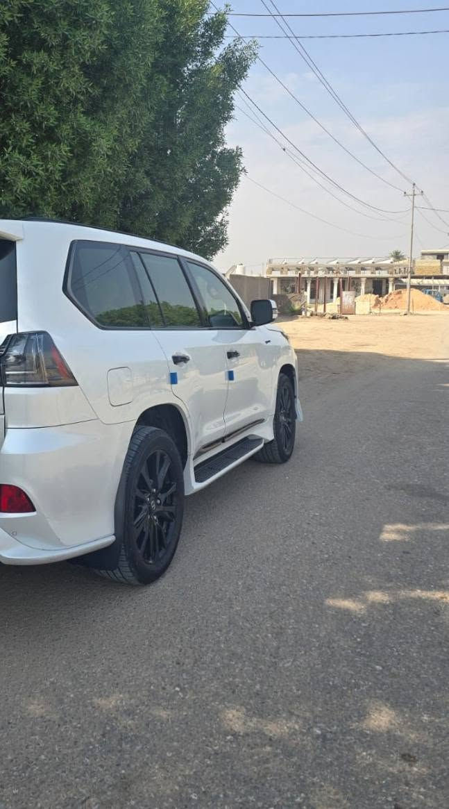 لكزس LX 570 • ٢٠١٩ • رقم بغداد