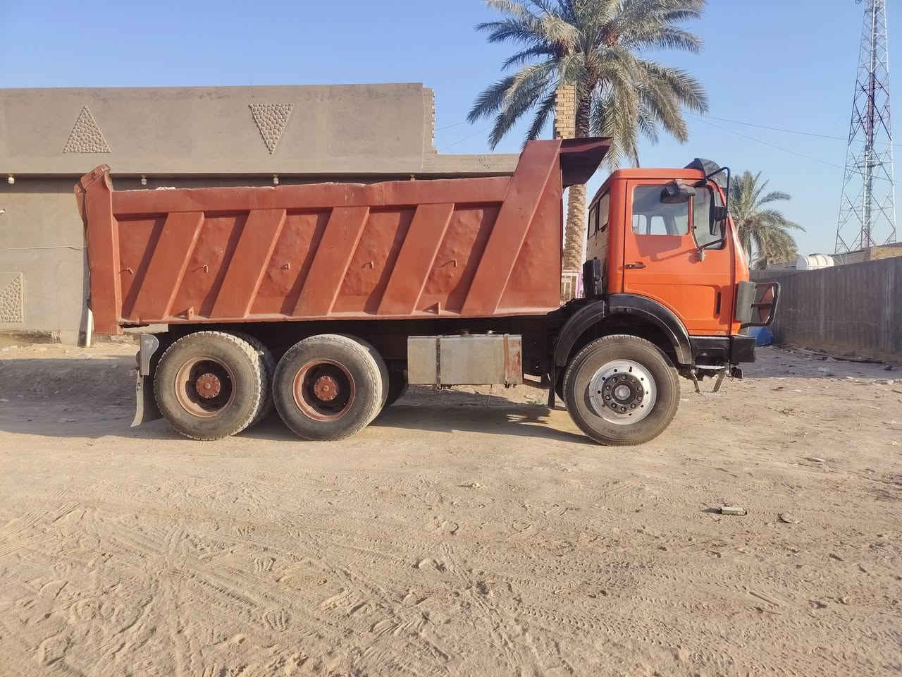 البيع موديل ٨٠ بلادي قلاب شاصي مكفول مكينه ١٠ جيف كير ١٦٠ ***********
