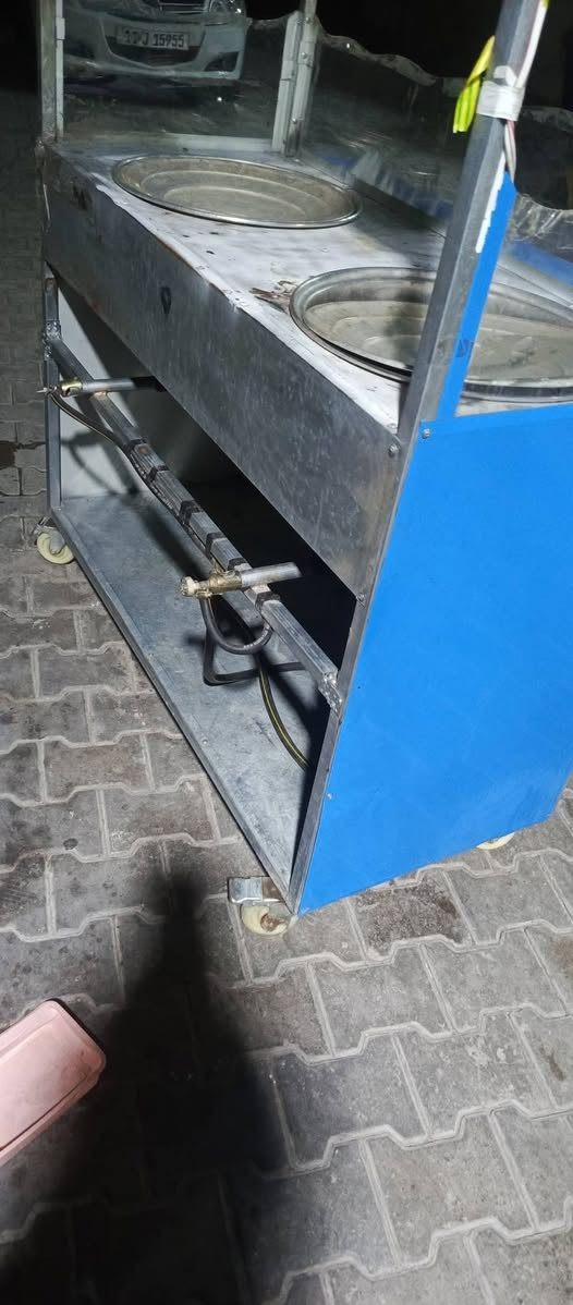 عربانه لبلبي وباكله جديده وياها جدرين وبريمزين ومنضم وأنصاره كامله بس جيب قنينه وشتغل السعر200العنوان بغداد الجديده الغدير ***********
