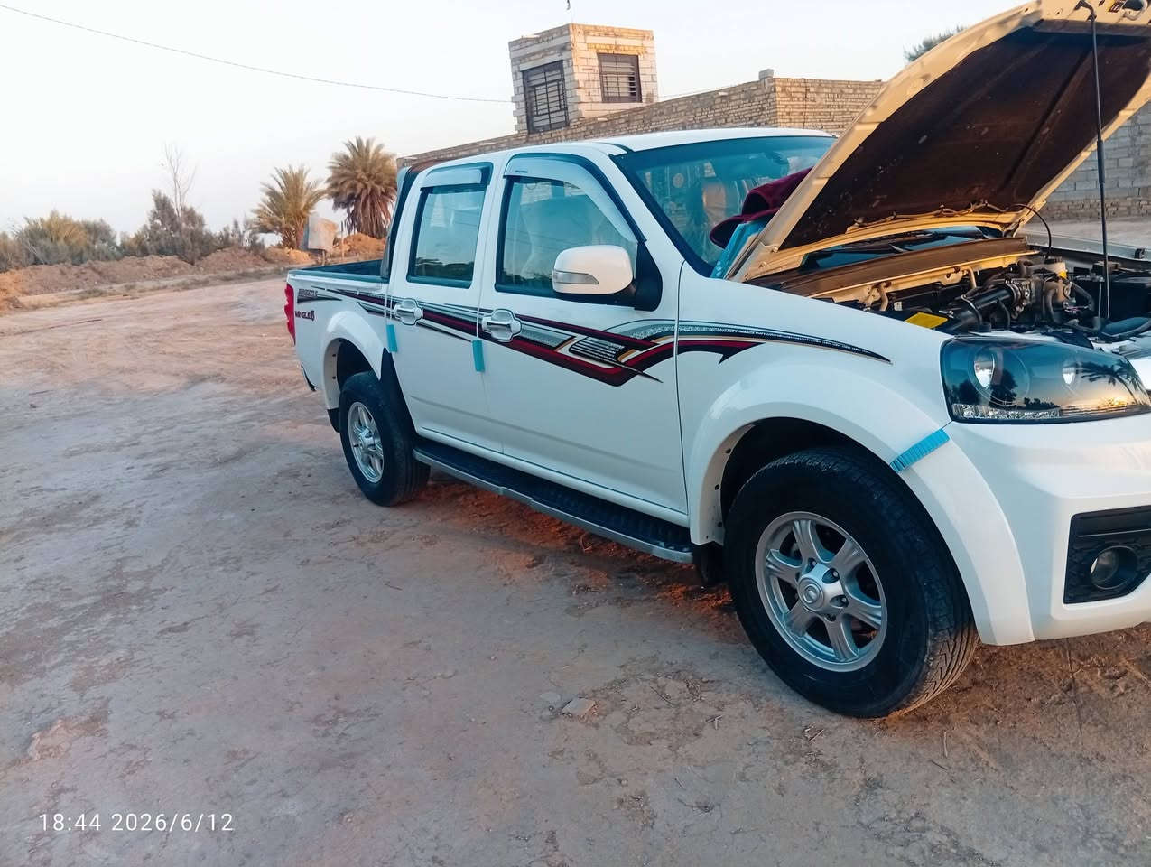 سلام عليكم سياره للبيع كريت ويل موديل2025 مكفول كفالة عامه ماشيه 23الدوانيه الحمزه الشرقي وباقي تفاصيل عله رقم ***********
