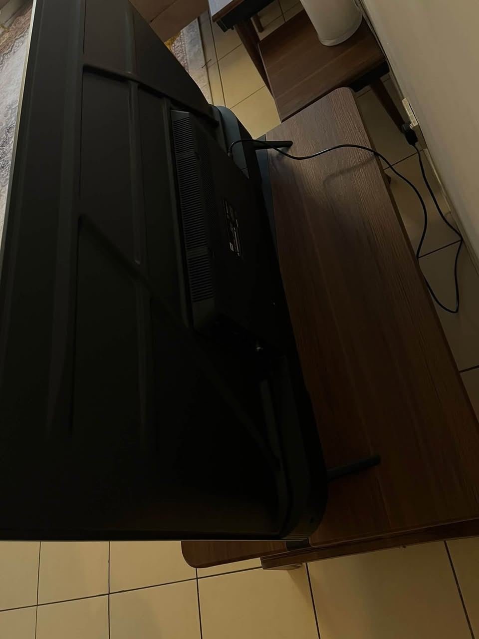 TCL • ٤٢بوصة • سمارت 4K