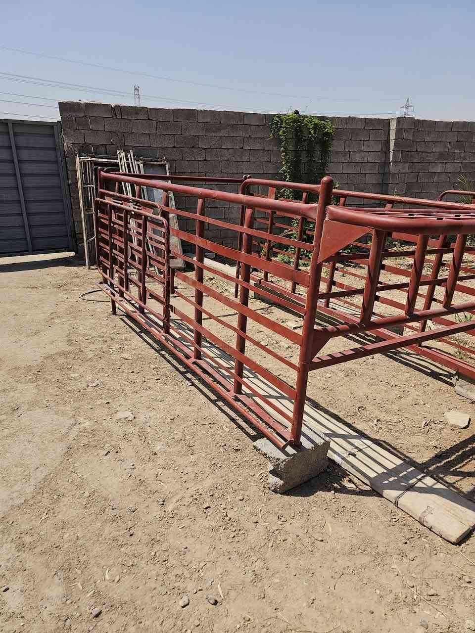 محجر كيا فحل للبيع 
السعر 550 وبيه مجال بصيط
مكان بغداد التاجي 
***********
