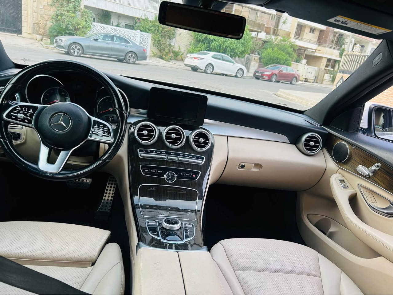 مرسيدس C300 • ٢٠١٩ • كلين تايتل أربيل