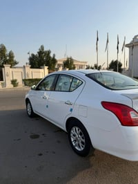 نيسان سني هندي ام العلامه الزركه ٢٠٢٠ ماشية ١٢٤ شخوط خفيفه رقم أربيل س...