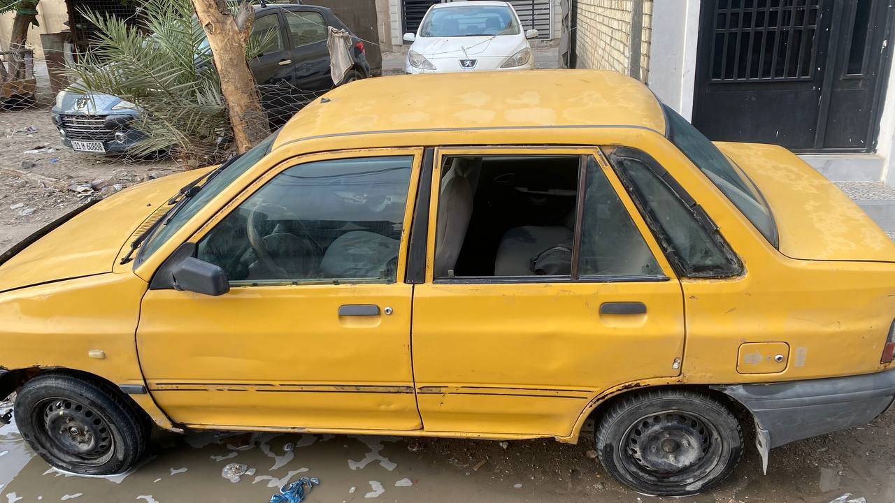 ٢٠١٢ • ما مصبوغة • عليها غرامات