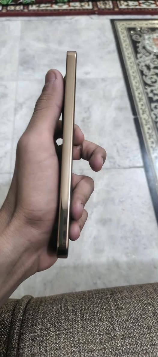 السلام عليكم عندي جهاز HONOR X9d ذاكرة 256 وعشوائية 8 وجهاز نضيف ستعمال 15 يوم فقط سعر 450ألف وبي مجال قليل ولتواصل خاص موجود 
الرقم :***********
